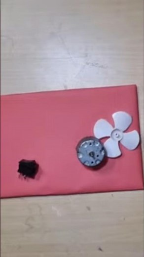 Simple Circuit That Actually Works! ⚡ DIY Mini Fan with 1 Battery