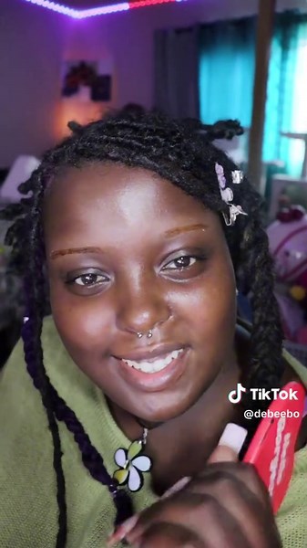 Complete Guide to Bleached Brows for Fall Makeup