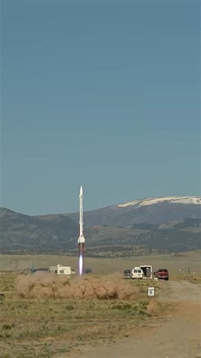 Rocket Vlogs on Instagram: "@ulalaunch crew flies the almighty Aerotech M2500 Blue Thunder #rocketry #rocket #science #launch #DIY"