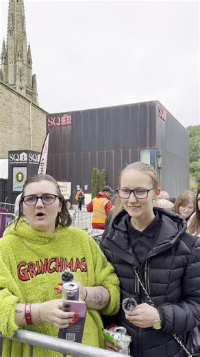 From seeing The Script for the first time, to seeing them for the 71st time. Fans have been queuing since this morning ready for tonight’s show and the excitement is electric ⚡ Are you coming to the gig? Let us know in the comments 👇 | The Piece Hall