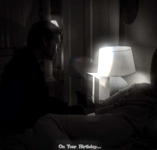 There’s A Whole World Waiting For You - Klaus ༺♥︎༻#klaroline #carolineforbes #klausmikaelson #thevampirediaries #tvd #theoriginals #foryoupage #fyp