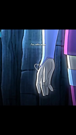 Robin and Starfire Kiss Scene: Teen Titans