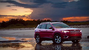278K views · 38 reactions | Get 10% off MSRP for up to $5,050 in total discounts on select 2020 Jeep Cherokee models. | Jeep Canada | Facebook
