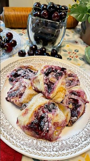 🍒 Cherry Cream Cheese Pastry Dessert - Easy
