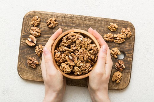 Bienfaits des Noix Quotidiennes : Santé, Cerveau et Perte de Poids - Découvrez Pourquoi!