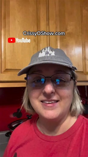 Crissy Oravits on Instagram: "Today 7pm the historic significance of the southern black eyed peas for new years eating! CrissyOShow.com"