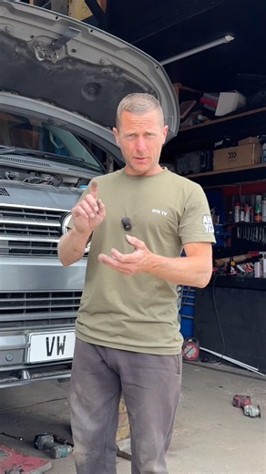 Scrap T6 transporter - worth repairing #t6 #vw