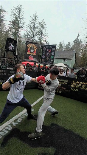 Streetbeefs Scrapyard on Instagram: "Aggressive Slugfest boxing!!!"