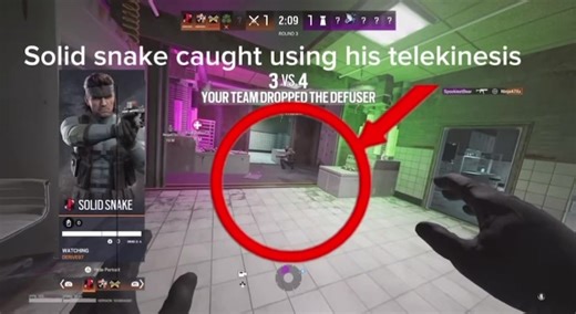 Bro he’s using his mind powers on people#viraltiktokvideo #fyp?tiktok♥️ #seige #seigefunnymoments #seigecilp