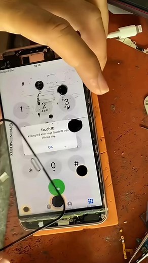Removing Black Dots #MobileRepair #PhoneFix #FixMyPhone #BrokenPhone #TechRepair #GadgetRepair #ScreenReplacement #iPhoneRepair #AndroidFix #MobileService #ReelsViral #ReelItFeelIt #InstaReels #ReelsTrending #ExplorePage #ReelsDaily #TrendingNow #ViralToday #GadgetHacks #MobileHacks #FastFix #LifeHacks #satisfyingvideos #mobilerepair | Display fixing