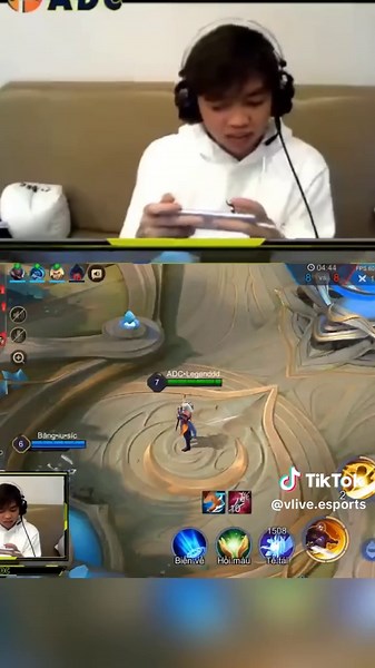 Khó cho anh Chiến và anh Bâng#vtvcab #onlive #esport #gaming #imedia #vlivesports #esports #ONPlus #vtvprime #WorldCup2026 #xuhuong #lienquanmobile #lienquanmobile_garena #fptflash #saigonphantom #laibang #adc #daiphoenix_04