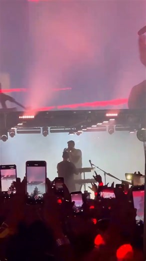 Excuses 🔥 AP Dhillon Live in Mumbai | Concert Tour | #Shorts