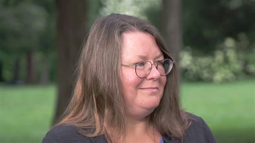 I thought my wedding gift was costume jewelry - 20 years later it's worth $150k