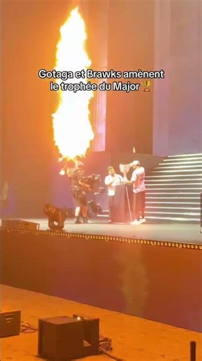 Gotaga et Brawks amènent le trophée du Major 🏆