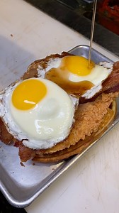 Loaded Fried Chicken & Waffles 🤤🍗🥓🍳 #friedchicken #waffles | Foody Fetish