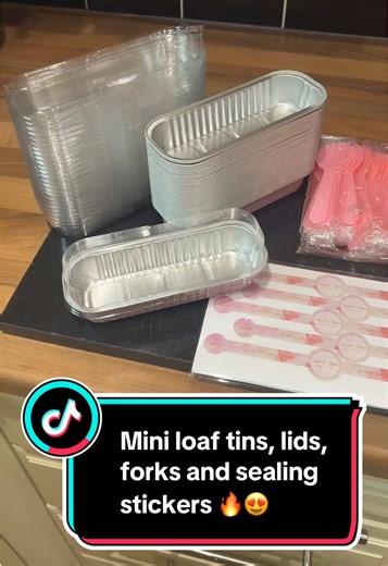 Bake mini masterpieces with this Mini Bread Baking Pans Set! 🍞 Perfect for personal-sized loaves or delicious treats. 🧁✨ #BakingEssentials #MiniLoaves #HomeBaking #FreshFromTheOven #tiktokmademebuyit