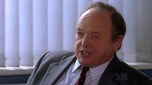 Watch New Tricks Season 2 Episode 3 - Trust Me