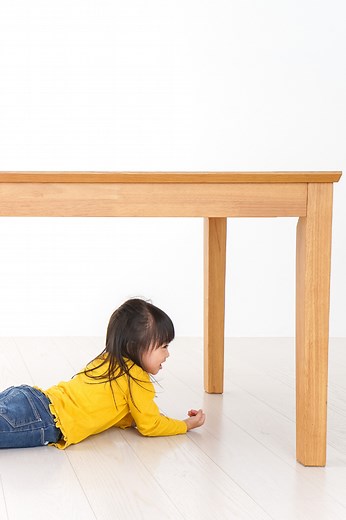 How to get your child to sit and stay at the table at mealtimes — Nutrition in Bloom | Childhood Nutrition Expert