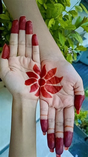 Cone designs #hennaart #henna #hennadesigns #mehandi #mehndi #maruthani #traditional #shortsfeed