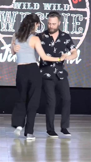  Random dancers + a random song = perfect moment ❤️ #dance #partnerdance #swingdance #westcoastswing #modernswing #choreography #dancefamily #goodvibes #friends #flow | DanceConnect | Facebook