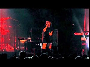 Goldfrapp - Strict Machine [Live at Somerset House]