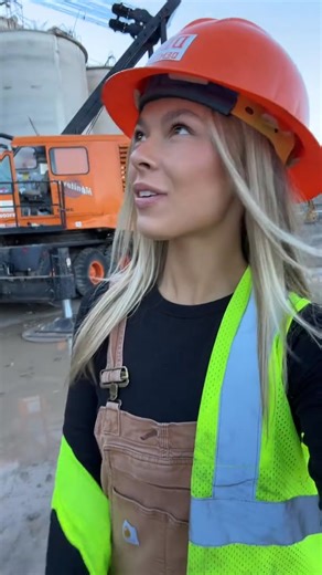 38K views · 1K reactions | Showing up to finish a demo and being asked when the operator will be here is a humbling experience #heavyequipment #operator #demolition | Manuel Luna | Facebook