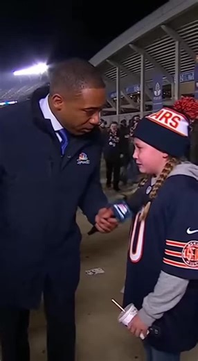Chicago Bears fan whines that LA Rams cheated during NBC sports interview #dabears #rams #fanreaction #nflplayoffs #fyp