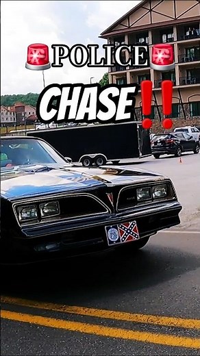 🤠 The BANDIT puts that HAMMER DOWN 🔨 Black 1977 Pontiac Trans Am Police Chase in Helen, GA #driving