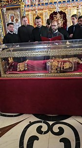 260K views · 4.4K reactions | Corul Tronos îi cântă Împărătesei Elena la plecarea din țara noastră | Mănăstirea Pantocrator | Facebook