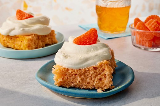 2-Ingredient Soda Cake Is the Easiest Dessert You'll Ever Make