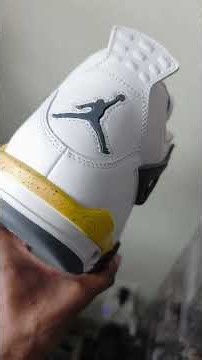 Unboxing Jordan Tour Yellow 4s #sneakercollector #sneakerhead #jordans #touryellowretro4s