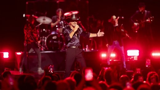 Tim McGraw Announces ‘Pawn Shop Guitar Tour’ for Summer 2026