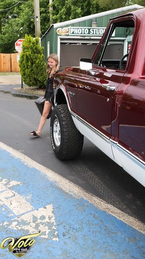 1970 Chevrolet C/K 1500 Restomod (V21507) #Chevrolet #CK1500 #pickuptruck #truck #forsale #classiccars #restored #restoration