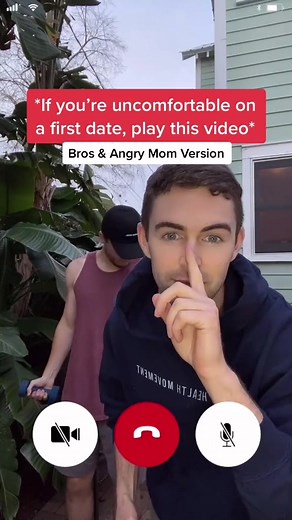 Save This Video (Uncomfortable First Date) #safety #safetycall #collegelife #safe