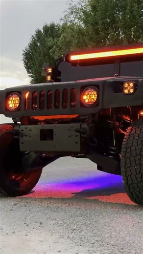 A military humvee on hydraulics?!! FreakShow Builds!! QuakeLED!!