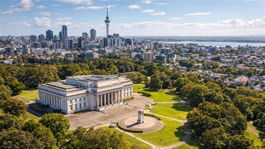 Auckland War Memorial Museum and city skyline