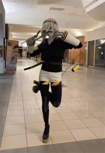 Serial Designation V cosplay from Murder Drones (in the backrooms ooooo) - I ALREADY got my first cornball comment on this account and it’s so funny seeing how misreble people hate people with personality - #serialdesignationv #murderdrone #glitchproductions #murderdronesv #vmurderdrones