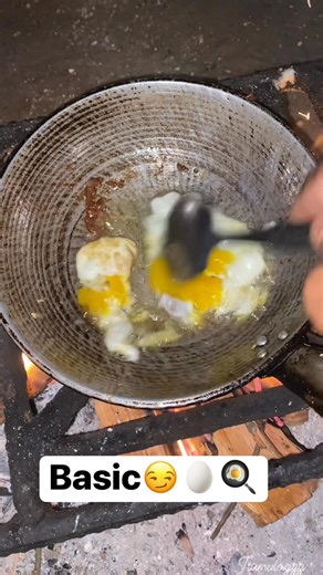 Cooking itlog🍳👌🏿 #fbreelsfypシ゚viralfbreelsfypシ゚viral #fbreels2025ツ #reelsvideoシ #reelsviralシ #reelsviralシfb #viralreelsシ #reelsfacebook #tutorial #tutorialvideo #tutorialreels #itumvlogzz | Mark Itum Bagnaran