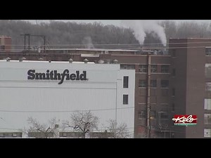 Employees react to Smithfield move