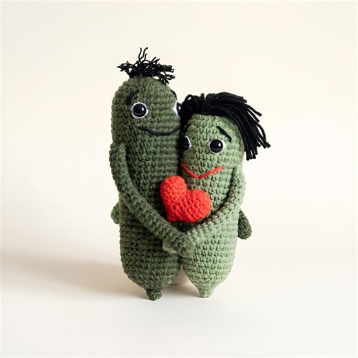 No-sew Ugly Couple Crochet Pattern Pickle, Pickle Fun Crochet Project, Amigurumi Couple Easy Pdf - Etsy