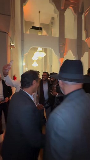 489K views · 10K reactions | Baada ya Kufanya Show Usiku wa Tuzo za CAF nchini Morocco  Wazungu wakapata nafasi ya Kupiga Picha na Diamond Platnumz  | said_luambano | Facebook