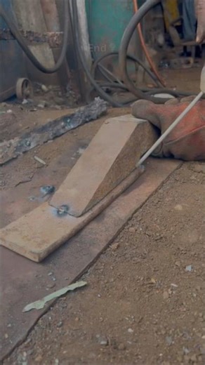 how to make loader bucket teeth with stick welding #welding#skills #howto