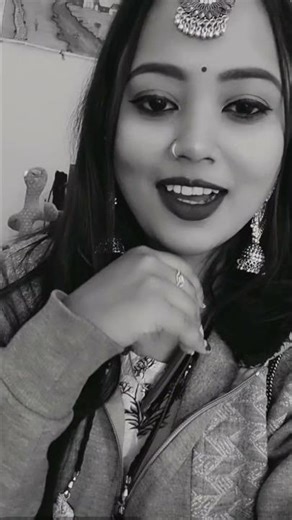 Mehandi lga ke rakhna 🫣🥰 #song #love #ytshorts #shortsfeed #dance #trending #youtubeshorts #mehandi