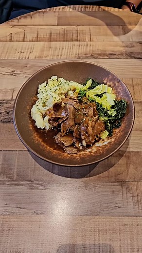 Cosy autumn days at Pomegranate Cafe... 💭 Escape the rain for some proper comfort food 🫶 #wolvesfood #wolverhampton #wolveseats #wolvescafe #wolvesfoodie #wolverhamptoncafe | Pomegranate Cafe
