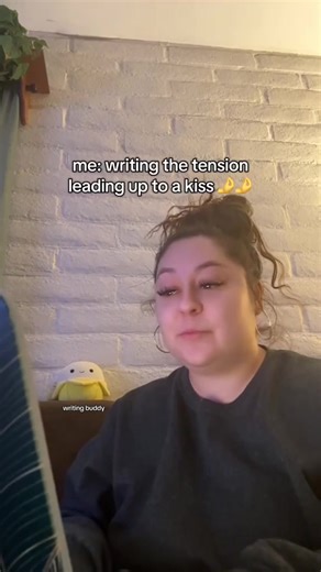 Writer's POV: Building Kiss Tension