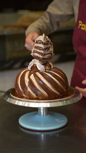 Palais Sucré | Carefully baked to deliver a tender texture and a balanced sweetness 😋 #palaissucre #cake #dessert #delicious | Instagram