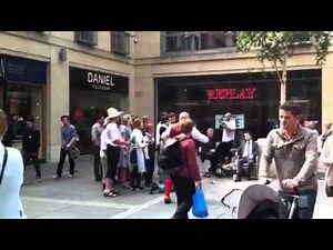 Aria Alba Opera for All - Flash mob - Marriage of Figaro