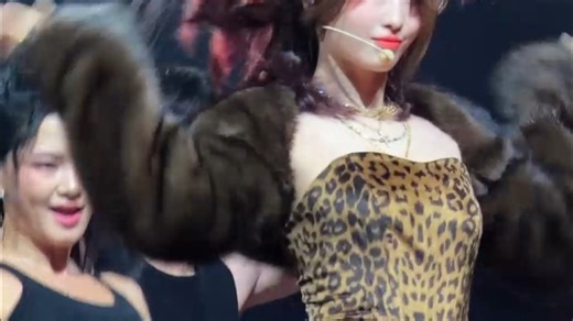 4K【momo】妈妈级别‼️ 貂魅 竖屏Solo直拍 'Move like that' 主舞大人momo酱 Twice 平井桃 世巡 墨尔本 11/02