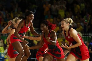 32K views · 965 reactions | Anyone fancy rewatching the Commonwealth Games semi-final and final this weekend? 樂 gbeng  semi-final - 18:00 on Saturday 18th April gbeng final - 18:00 on Sunday 19th April Live on YouTube  www.youtube.com/EnglandNetball | England Netball | Facebook