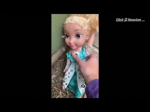 Elsa doll reappears at family's home only speaking Spanish after being thrown out